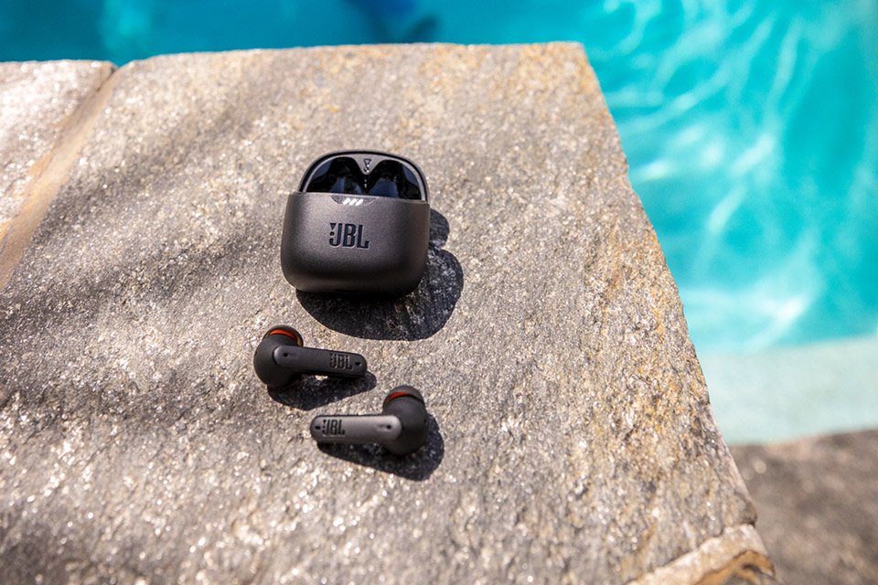 Advantages of JBL Tune Flex Bluetooth Headphone